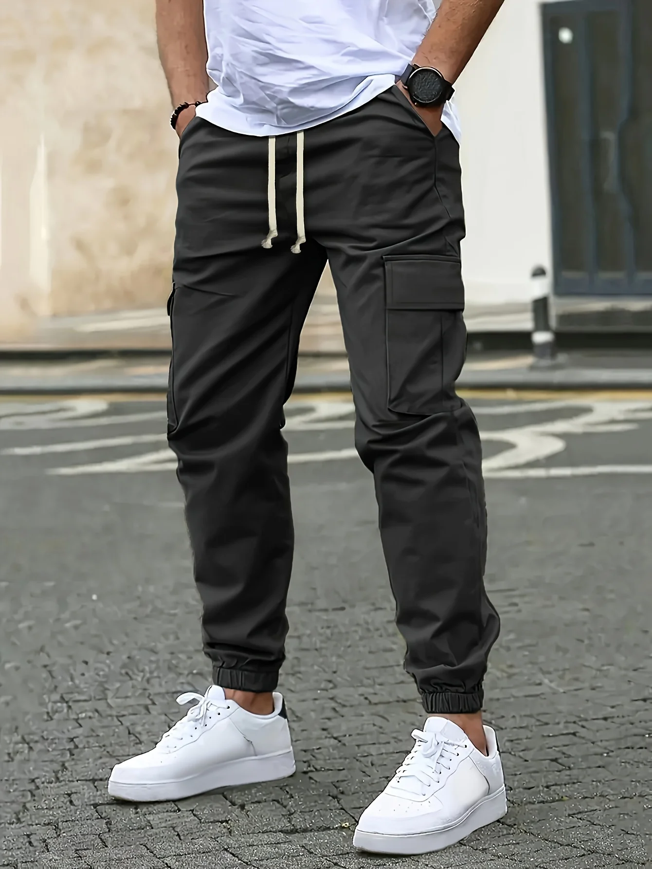 

Men's stylish solid color cargo pants with side pockets, comfortable casual regular fit pants for summer outdoor activities