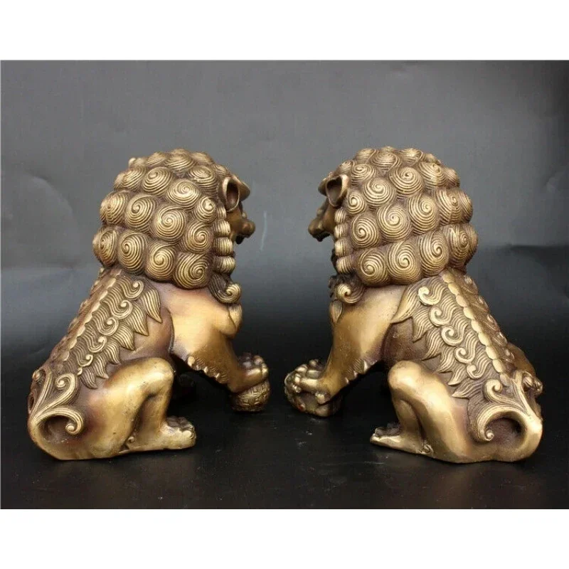 Antique Bronze Fu Foo Dog lion Statue China old Archaic guard lions pair 11cm - view 5