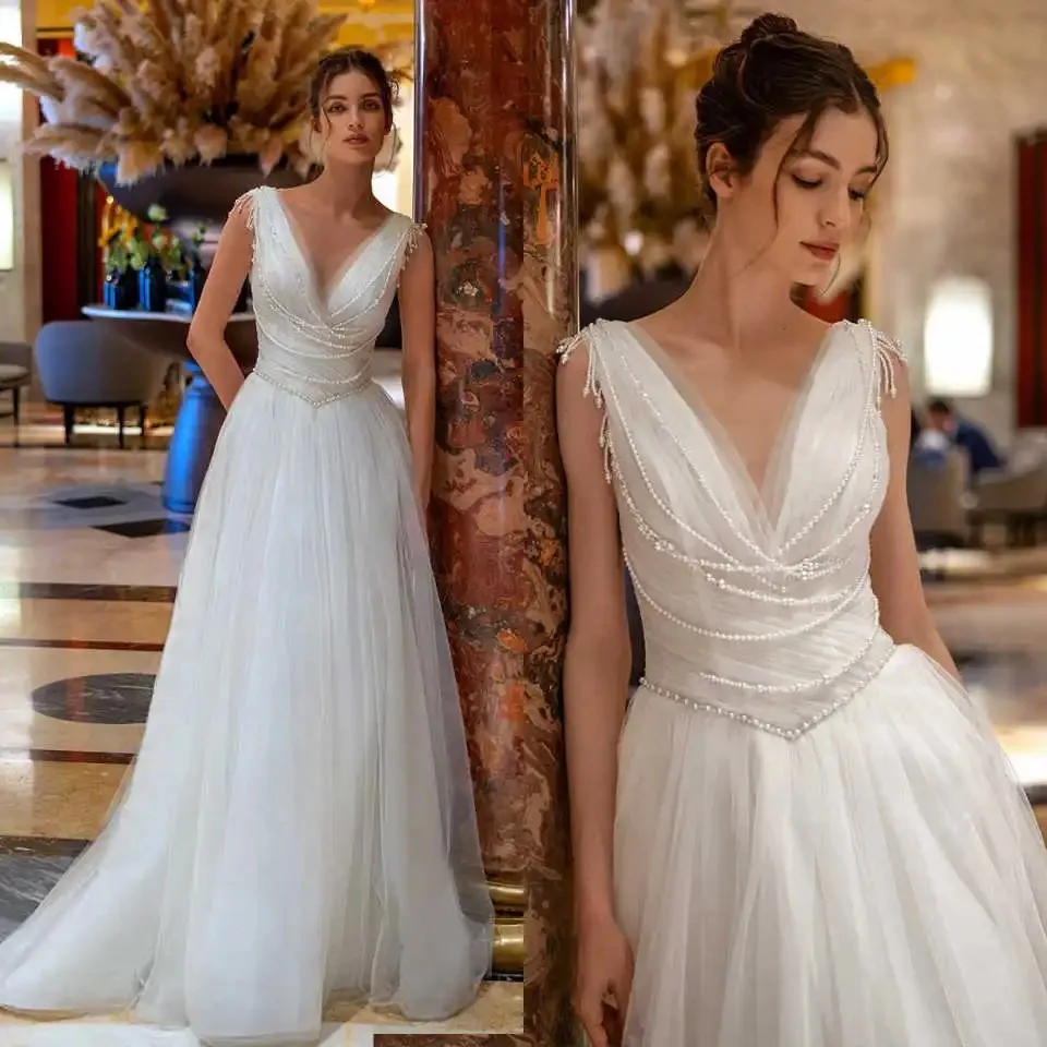 

Customized Graceful A-Line Wedding Dresses Lace V-Neck Backless Bridal Gowns Sweep Train Big Size Vestidos De Novia