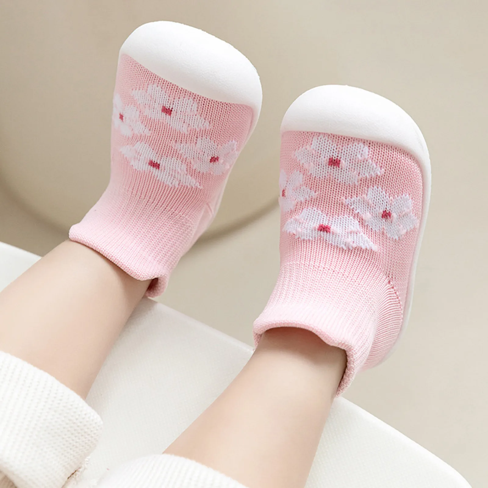 Sepatu anak laki-laki dan perempuan, Kasut jala bernafas sol lembut anti slip bunga lucu untuk bayi cowok dan cewek 2025