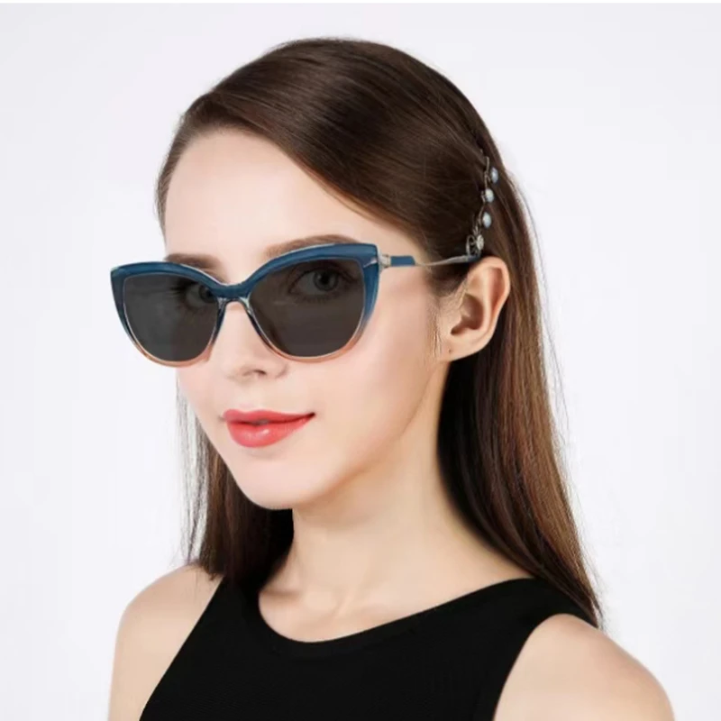 

CLLOIO 3-in-1 Multifunctional Magnetic Clip Glasses Fashion Women Cat Eye Polarized Sunglasses Progressive Prescription Glasses