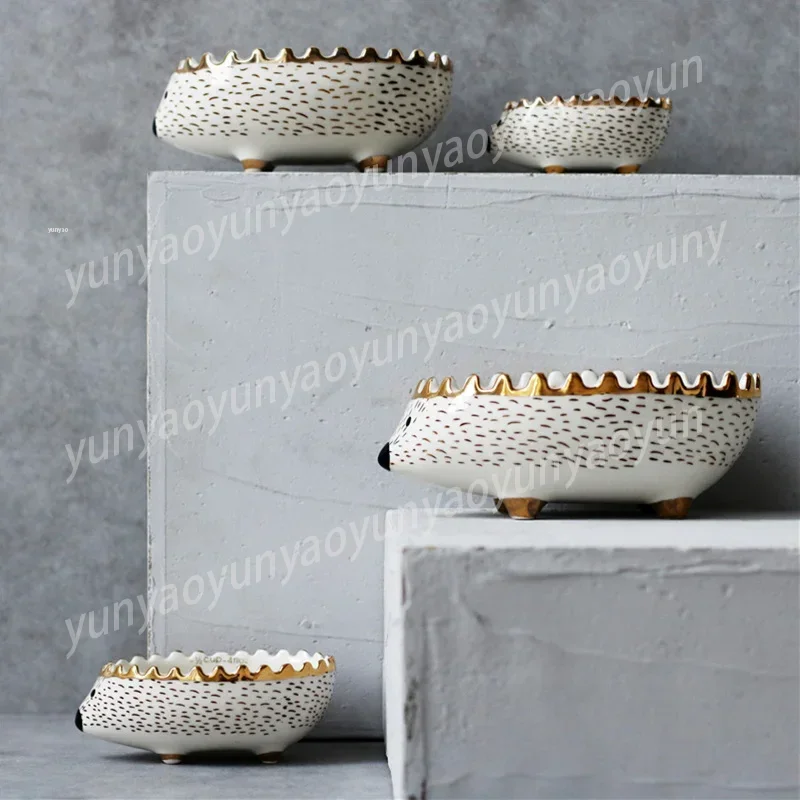 Novel Hedgehog Phnom Penh Bowl Ceramic Nordic Dessert Bowl Animal Shaped Cute Bowls Fruit Salad Bowl Porcelain Cute Tableware G0