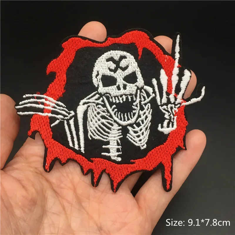 Rock Punk patch per abbigliamento ricamo Stripe Skull Appliques distintivo fantasma per abbigliamento giacca Jeans decorazioni fai da te Biker