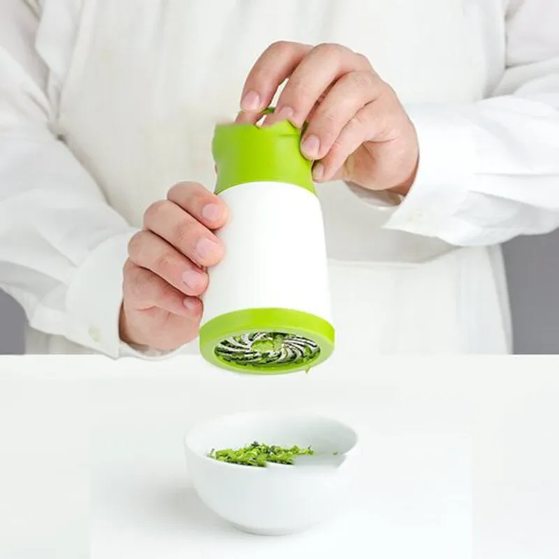 Spice Grinder Coriander Chopper Cutters Broken Cut Manual Herbs Parsley Spice Mincer Stainless Steel Shaker Mills Kitchen Tools