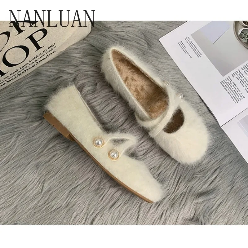 

2024 Boutique Autumn Fashion Flat Shoes New Slip-on High-quality Women's Shoes Solid Color Hot-selling Trendy Casual Shoes