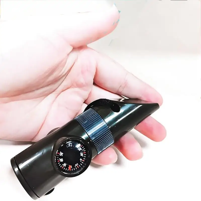 LED Thermometer Kompas Zeven-in-een Fluitje Outdoor Survival Fluitje Levensreddend Fluitje Sport Coach Fluitje Scheidsrechter Fluitje