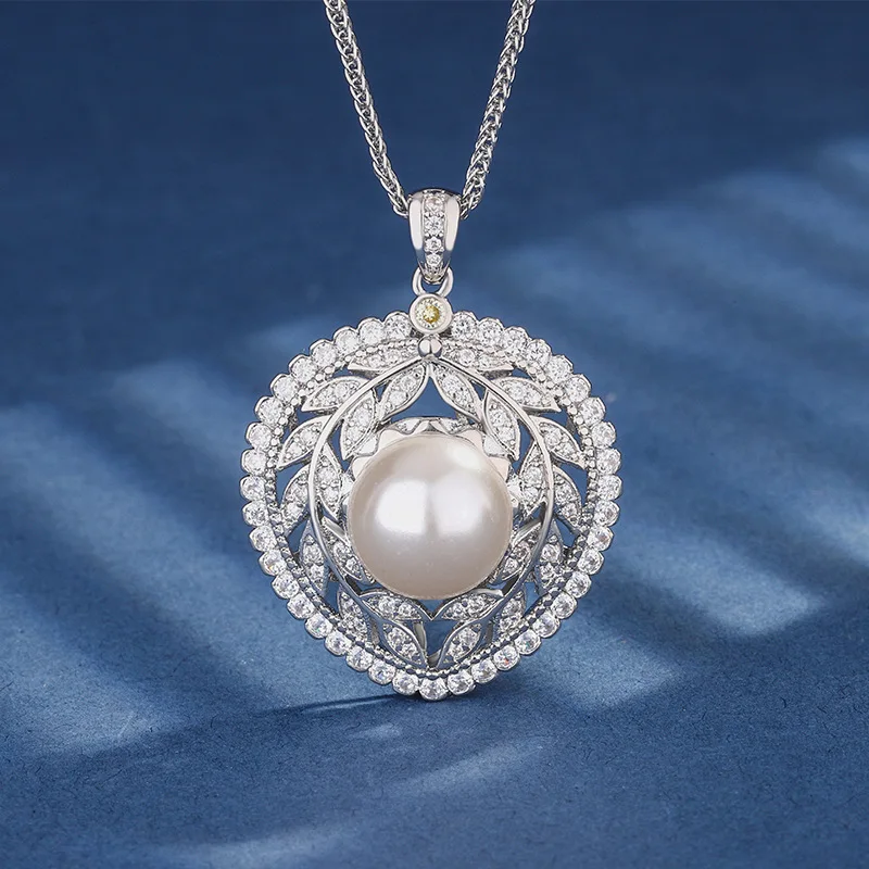 New design jewelry with copper base and plating, luxurious vintage hollow pearl pendant necklace 16mm
