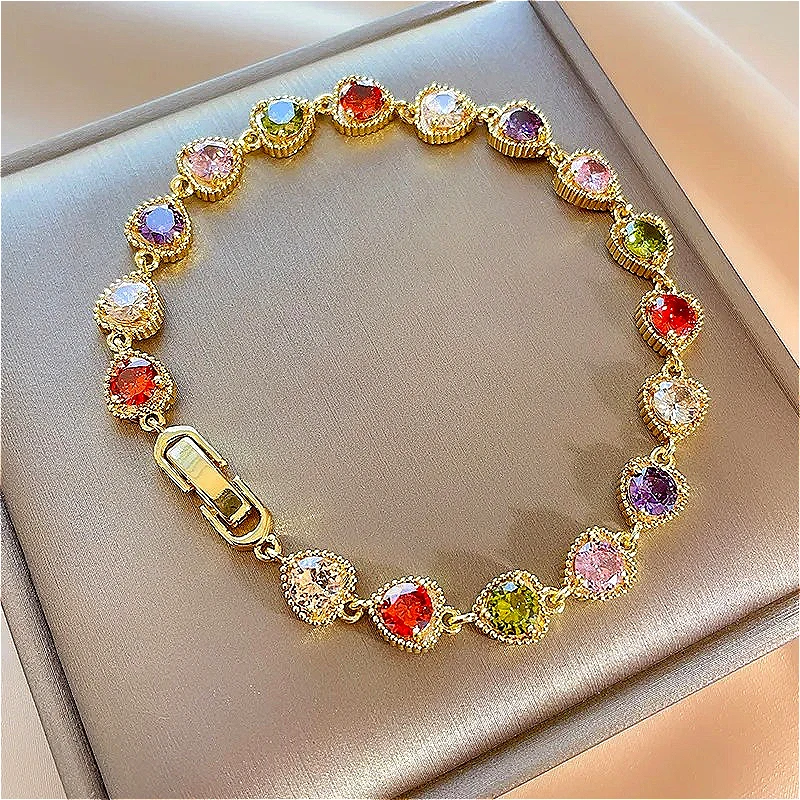 

Women's Retro Bracelet with Colorful Zircon & Purple Inlaid Heart, Micro-Setting Fashion Jewelry, Trendy Ornament Party Dating