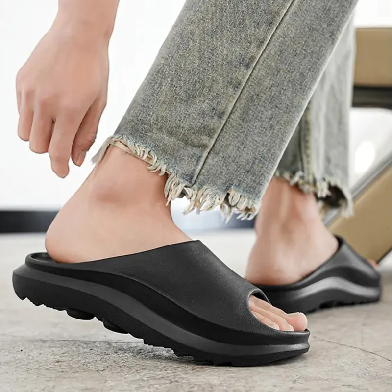 Men Beach Slippers Couple Shoes Men Summer Slippers Outdoor Beach Sandals Women Soft Non-slip Slippers Indoor Shower Flip Flops