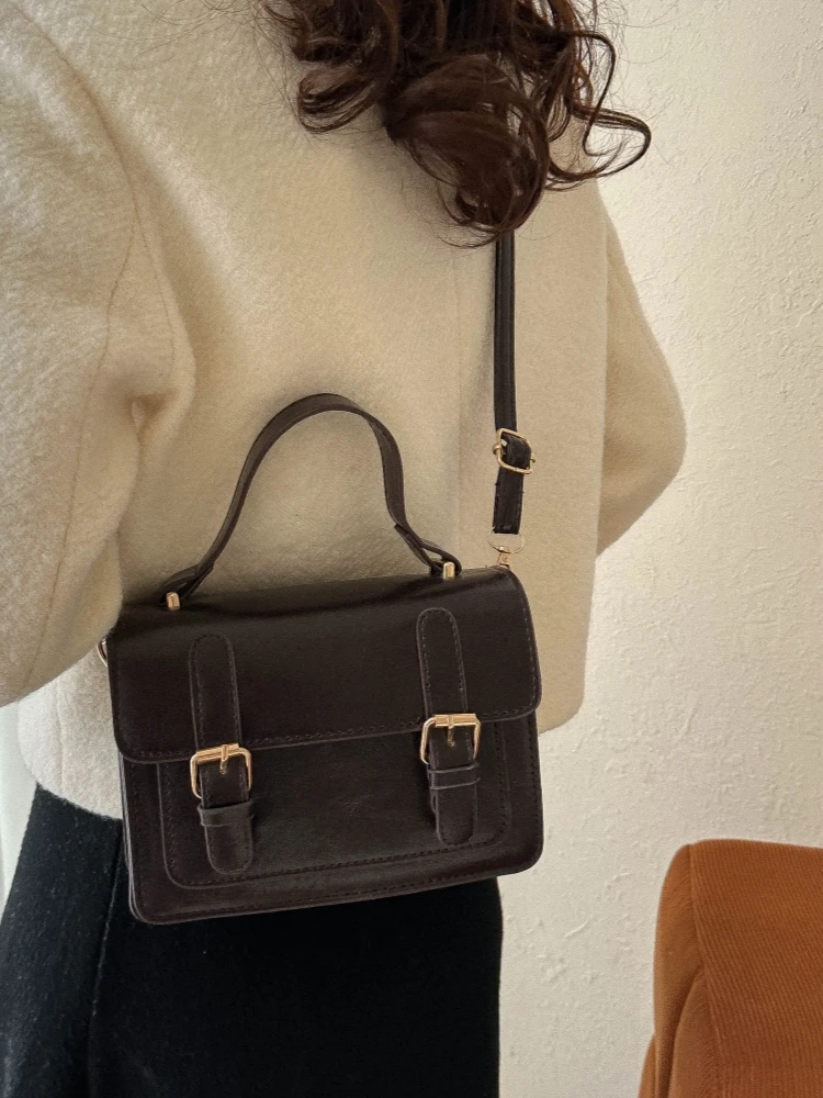 

Retro Handbag Women's 2024 New Quali Single oulder Slant Cross Bag Forest System Student Versatile Small Square Bag