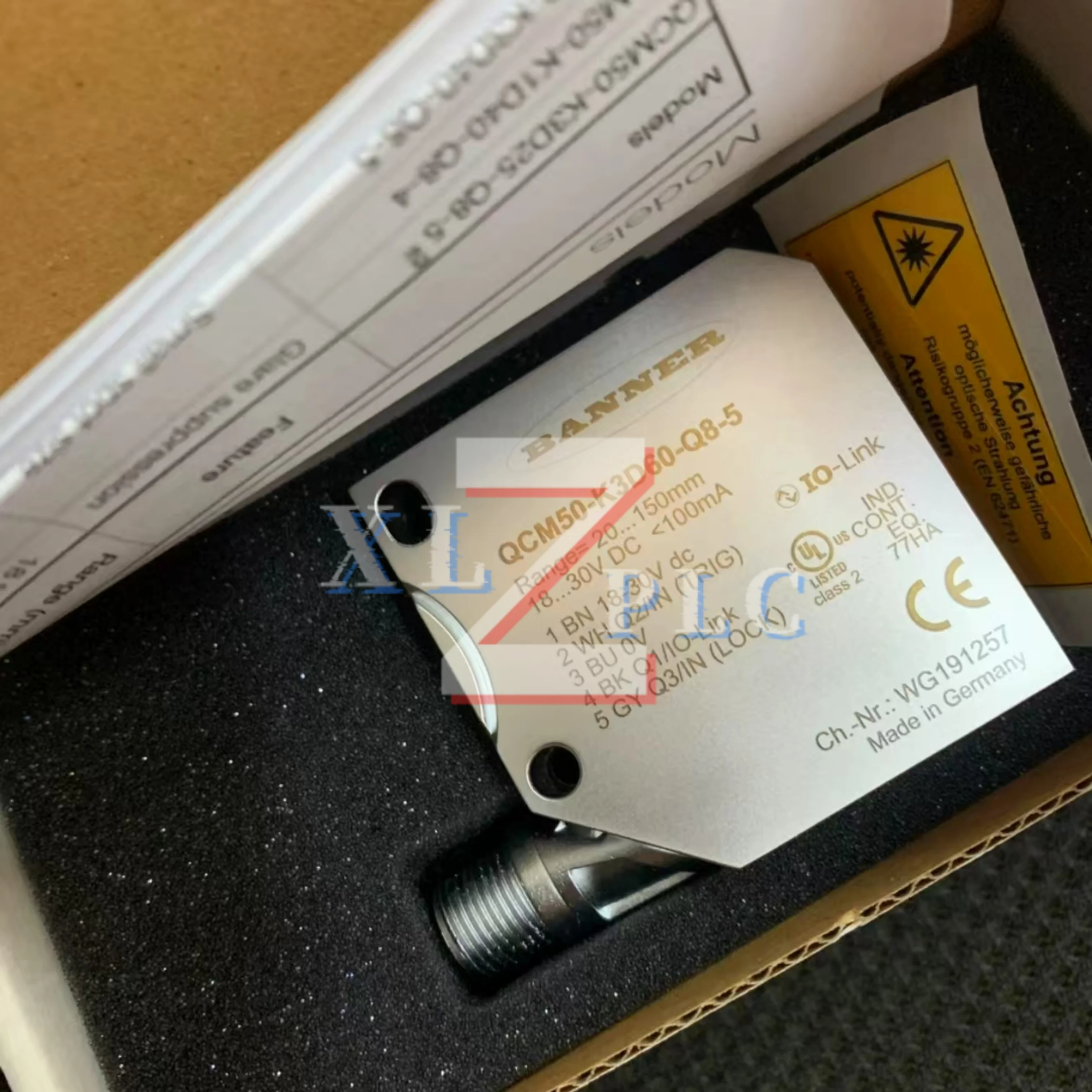 

новый оригинальный ультразвуковой датчик QCM50-K3D60-Q8-5