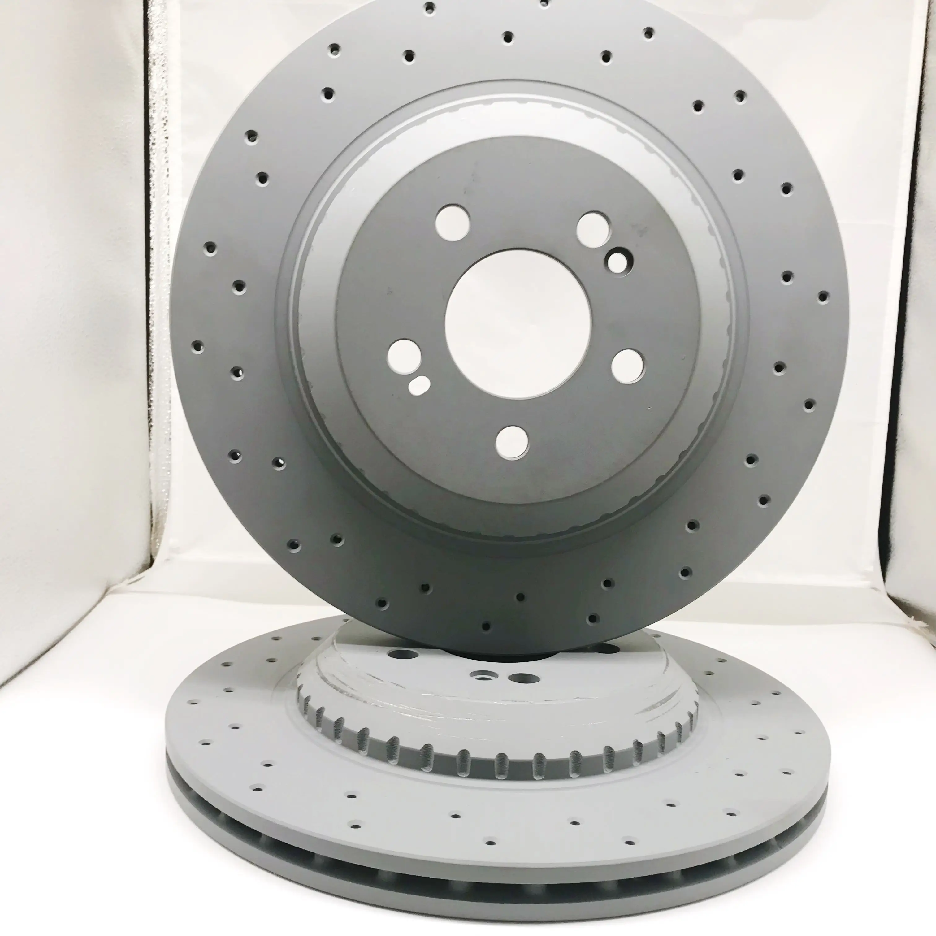 

Factory Wholesales Brake Discs for Mercedes Benz 14-UP S CLASS SEDAN W222 Rear Brake Disc 2224200672 2224201400