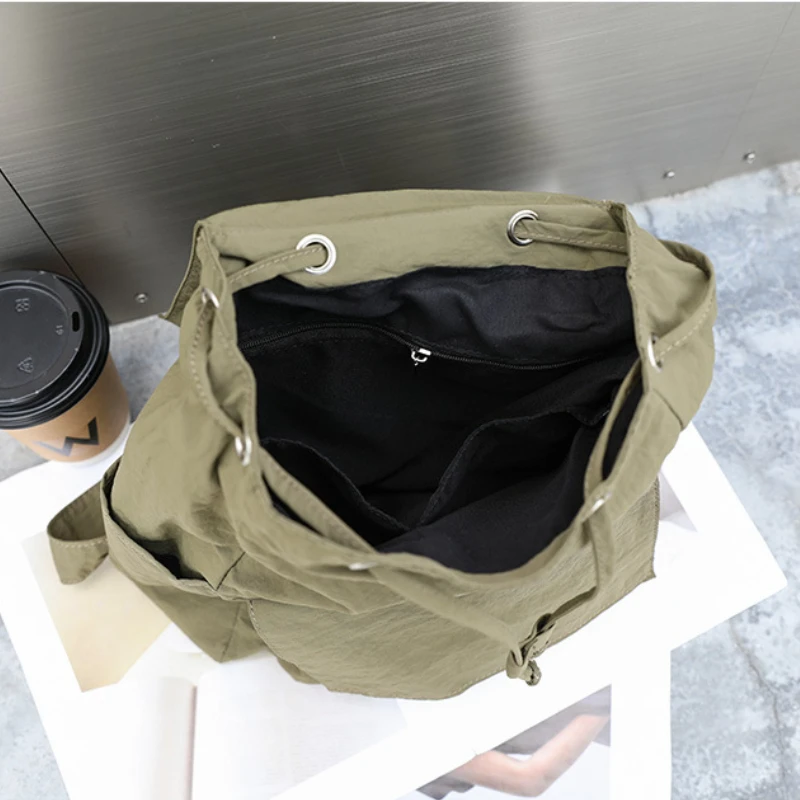 Zaino in Nylon stile coreano Casual piccola tasca con coulisse fresca borsa da viaggio per studenti tinta unita borsa da viaggio di grande capacità