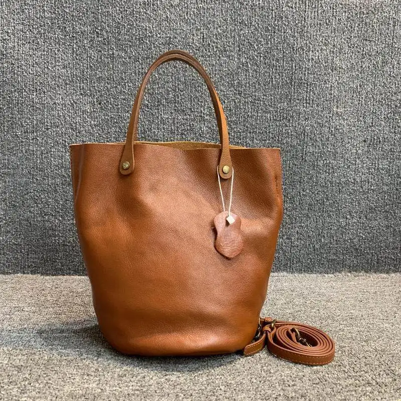 

Designer Brand Leather Women's Bag Retro Head Layer Cowhide Hand Carry Shoulder Simple Bucket Bags for Women