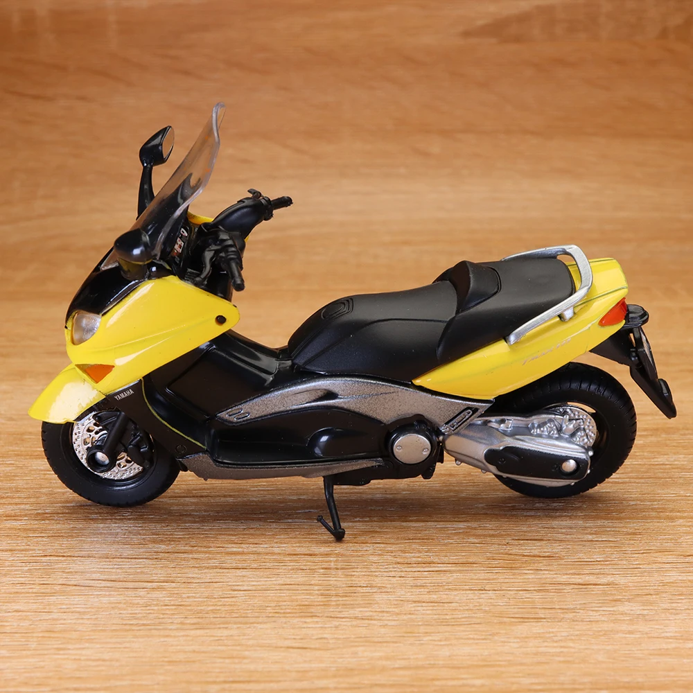 Diecast Alloy Motorcycle Toy 1/18 2001 XP500 TMAX Model