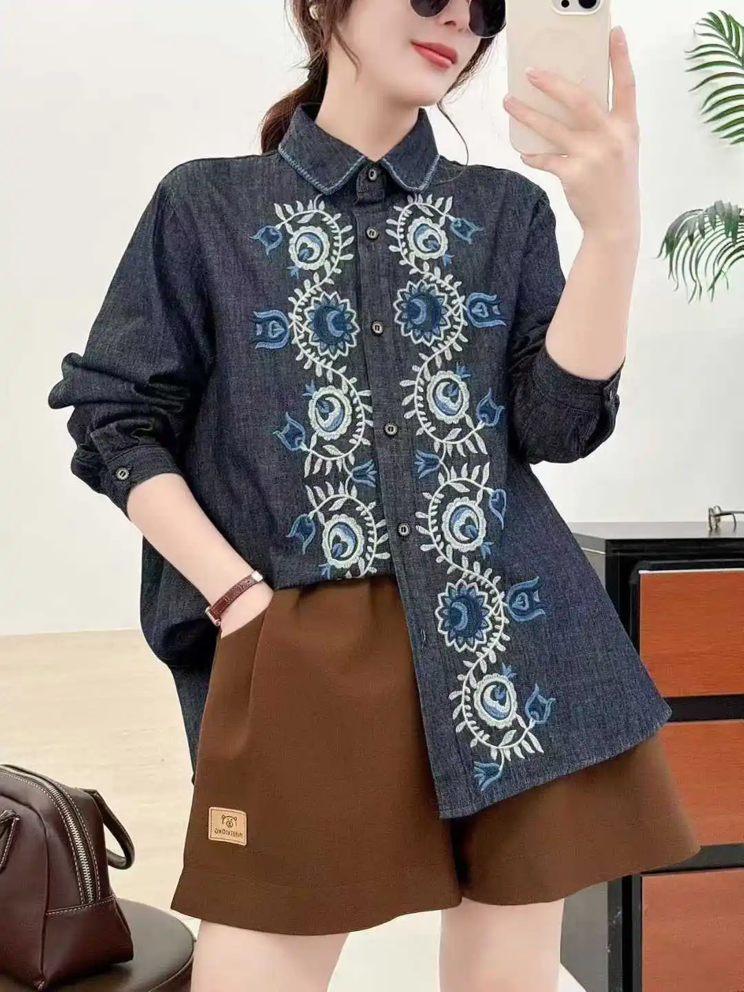 جديد 2025 قميص دينيم شتوي بأكمام طويلة ، تطريز بياقة مقلوبة للنساء ، بلوزة فضفاضة غير رسمية بمزاج فتاة موري T5D224CC #4