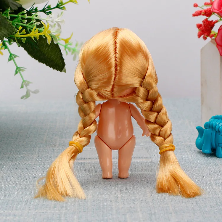 Mini poupée princesse fille mignonne 8cm, couleur chair, articulations mobiles, maison de jeu pour enfants, jouet habillé, décoration de gâteau d'anniversaire, 1/12