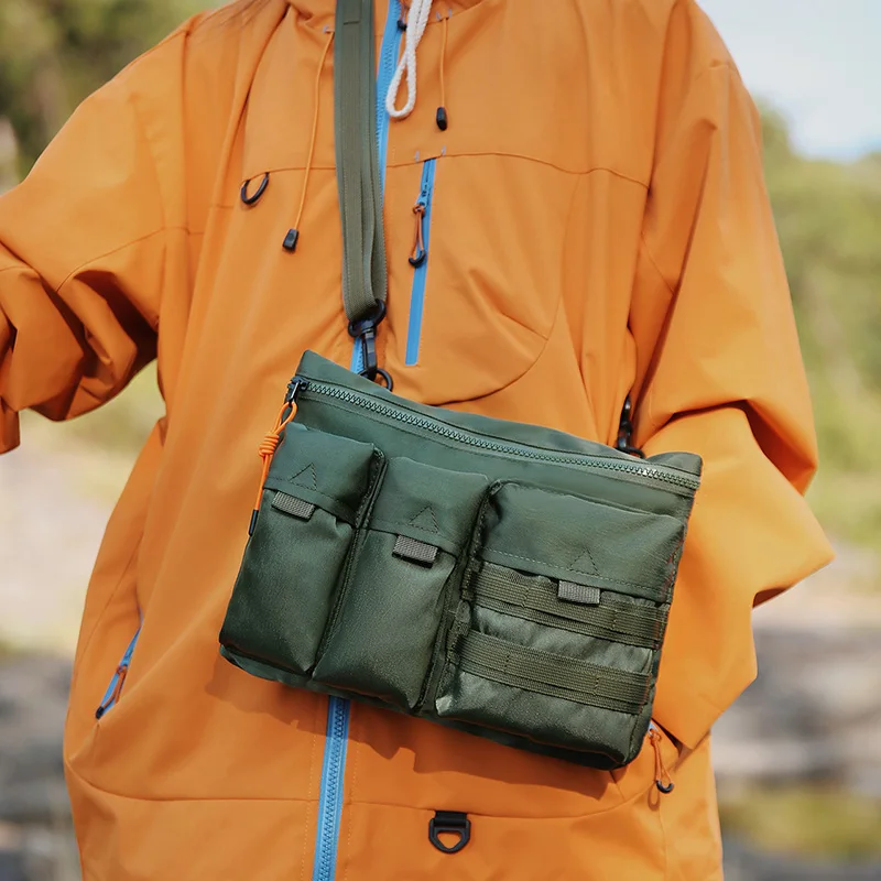 

Retro Crossbody Bag Workwear Multi-Pocket Shoulder Bag Outdoor Hiking Sports Side-Shoulder Phone Pouch Men Square Sling Backpack