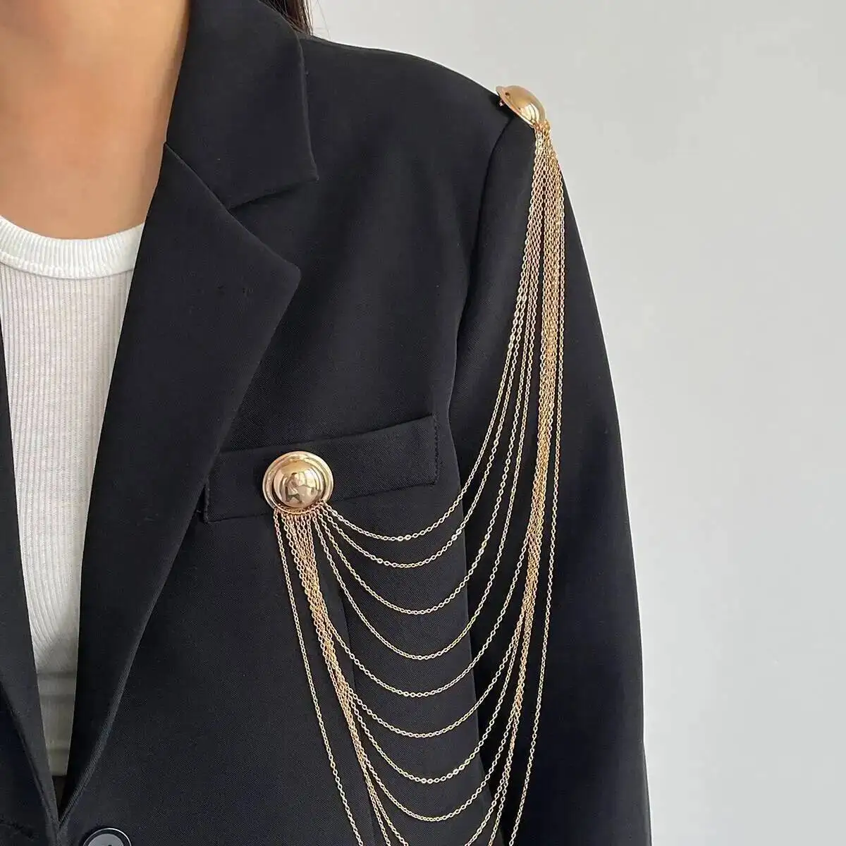 SHIXIN 2026 Creative Metal Tassel Chain Brooch MultiLayer Exaggerated Geometric Suit Pins Clip Fashion Banquet Jewelry Accessory