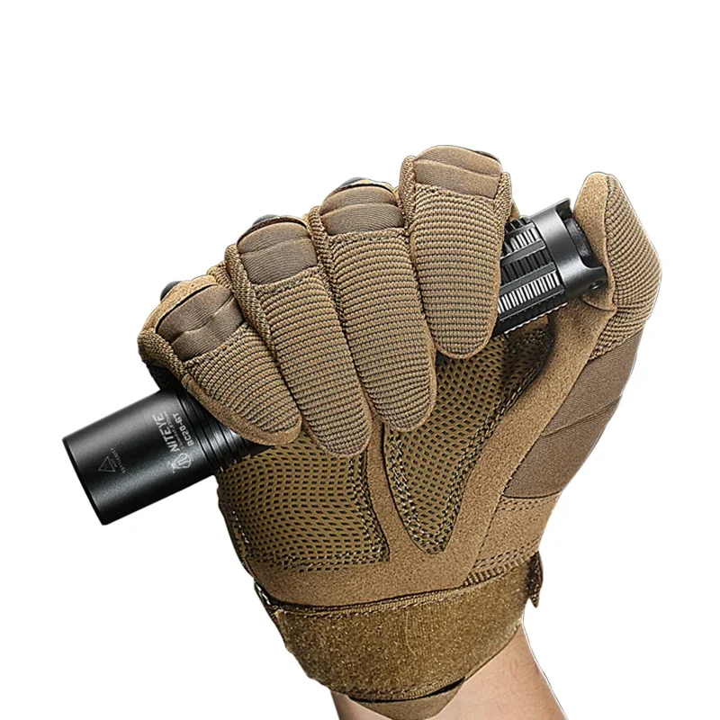 JETBEAM BC20-GT مصباح يدوي قابل لإعادة الشحن 1080LM Cree XP-L HI LED مغناطيس خلفي مع بطارية 18650