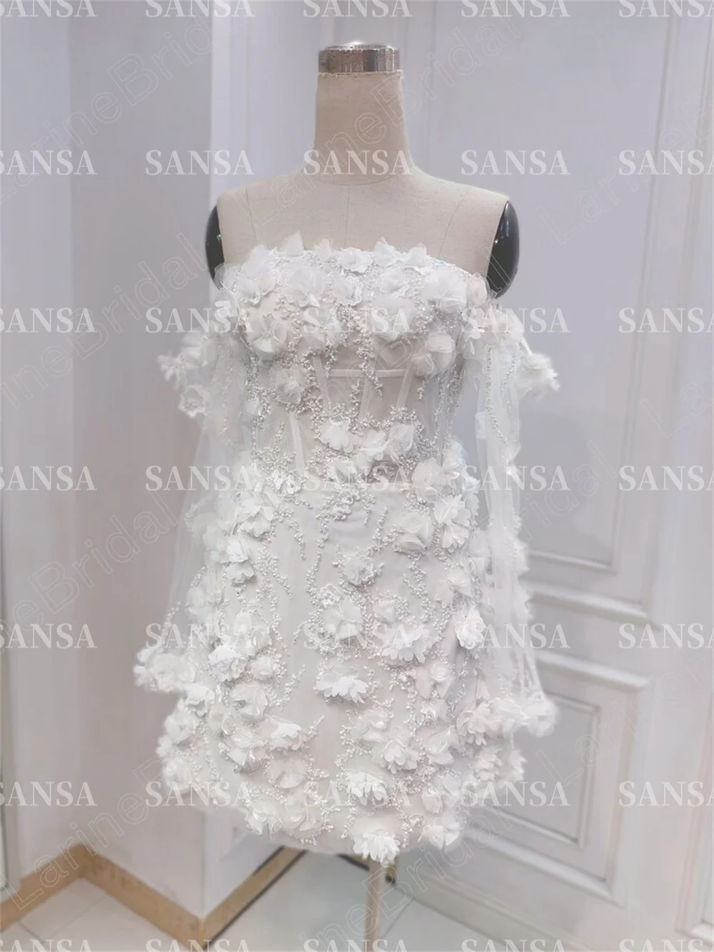 Sansa Cute Strapless Mini Wedding Dress White 3D Flower Lace Prom Dress With Glove Princess Short Mermaid Prom Gown