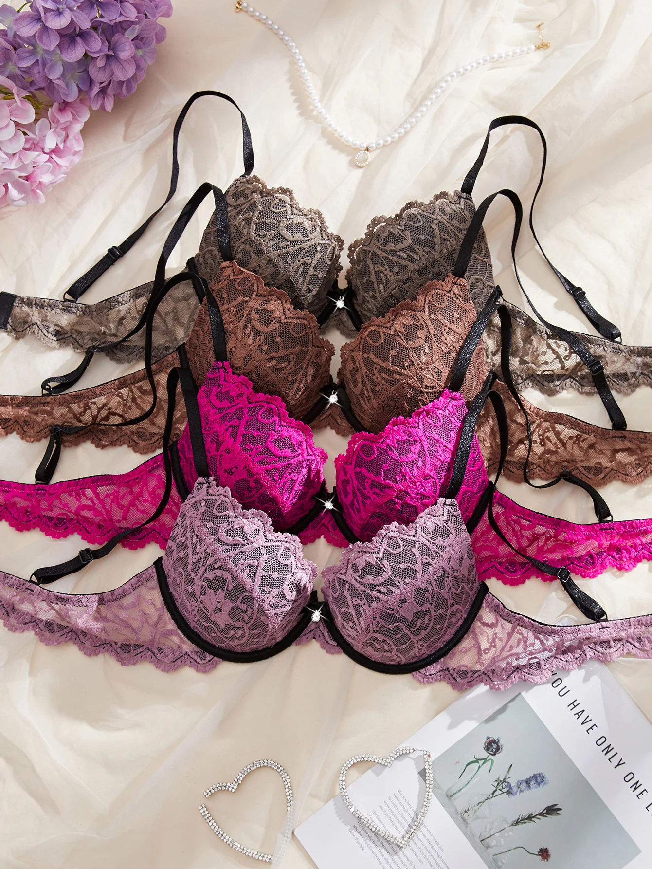 4-delige set damesondergoed met kant, strass steentjes, push-up beugelbeha, luchtig & stijlvol, kanten lingerie set