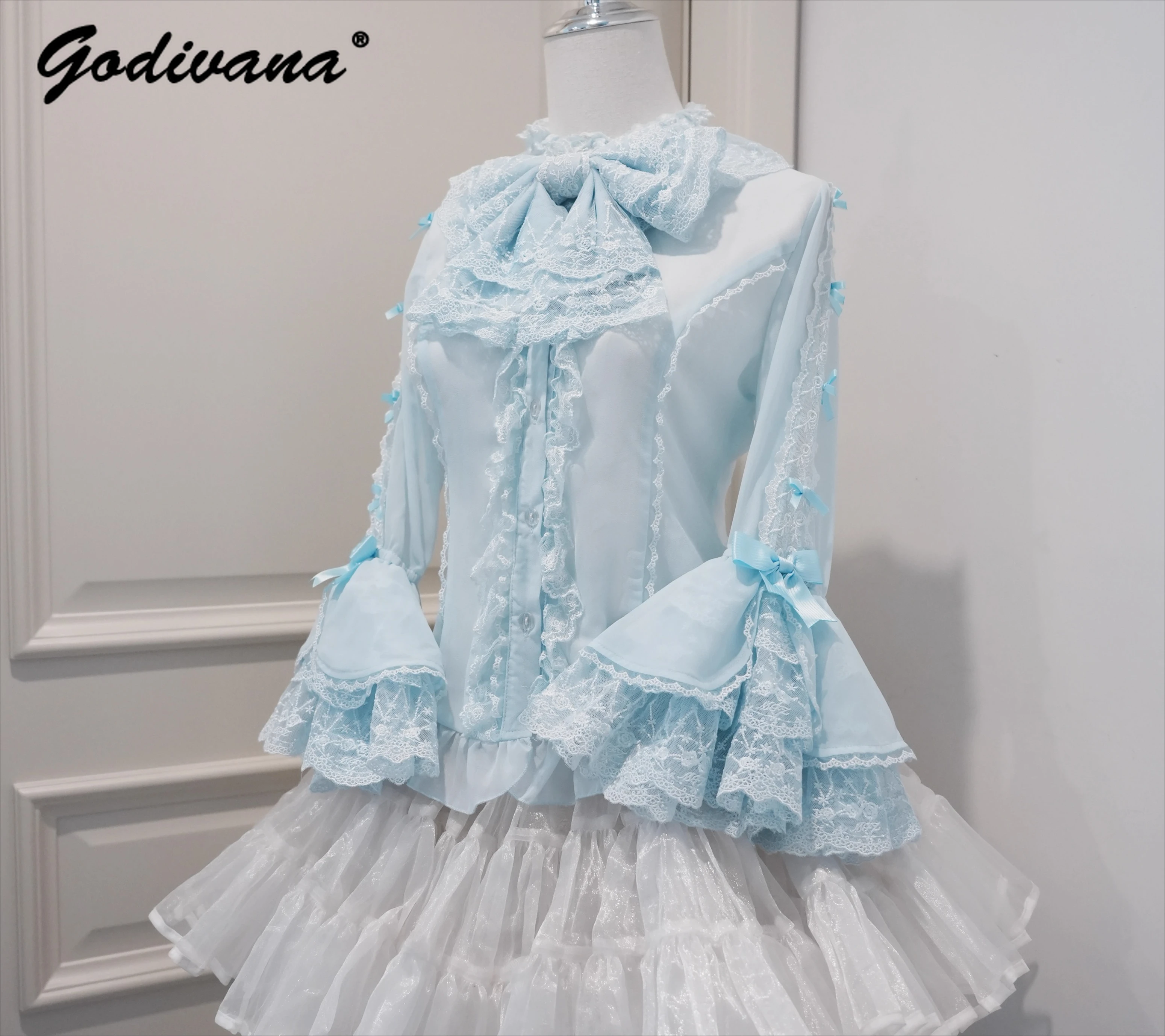 Originele Nieuwe Zomer Vrouwelijke Meisjes Zoete Kant Boog Chiffon Halve mouwen Lolita Innerlijke Shirt vrouwen Flare Mouw Blouse tops