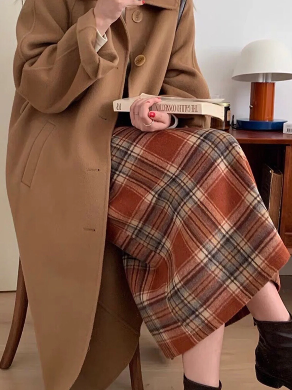 

Ретро-юбка в клетку из шерсти, с высокой талией, прямого кроя, стройнящая, с разрезом, средней длины, А-силуэт, для молодых женщин, для повседневной носки
