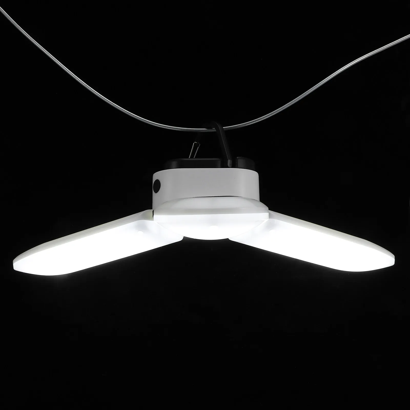 折りたたみ式ledキャンプライト-–-usb充電式で明るく、庭や街中など、さまざまな場所で使える緊急用ランプ。