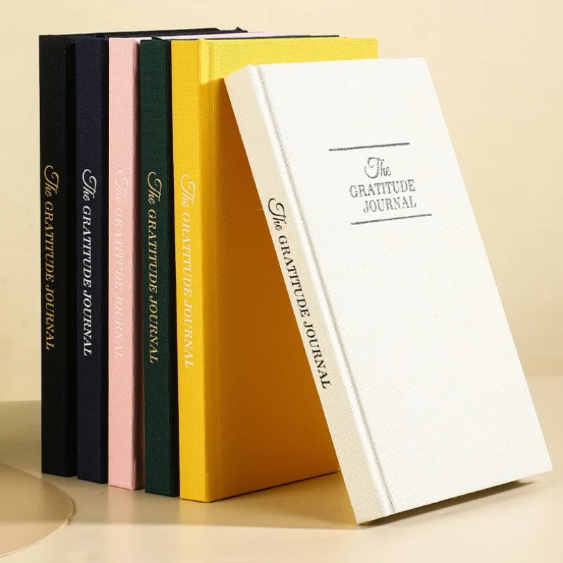 

Ваша ежедневная доза позитиву! Журнал Gratitude, английское издание: ежедневник формата А5 для самостоятельного ухода, тканевый блокнот для вдохновленной жизни