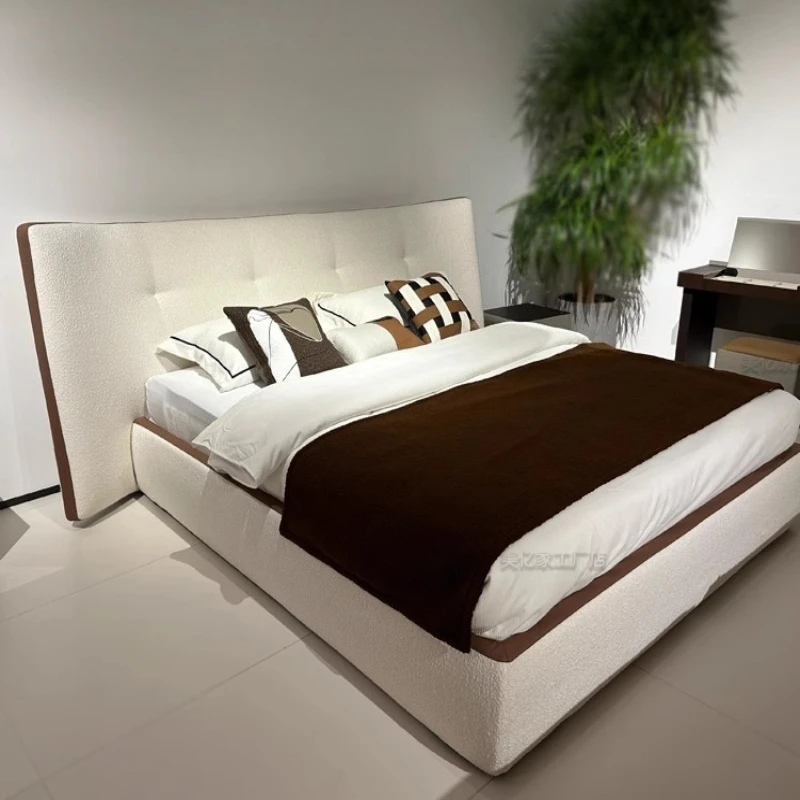 

Minimal widescreen queen bed master bedroom 1.8 meters villa retro double wedding bed bedroom large apartment fabric bed