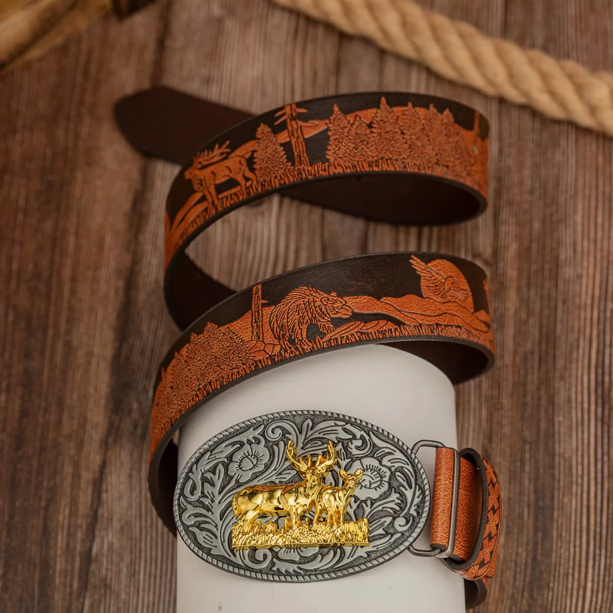 Elk oval 5-point hollowed-out pattern buckle, retro trend aged elk PU embossed belt, men's and women's universal belt