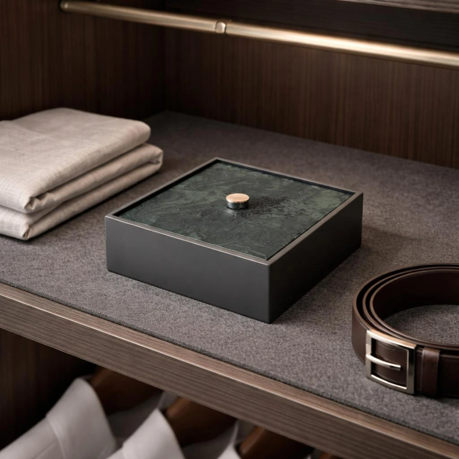 Bamboo Frond Storage Box High-End Look Decorative Lidded Box for Dressing Room