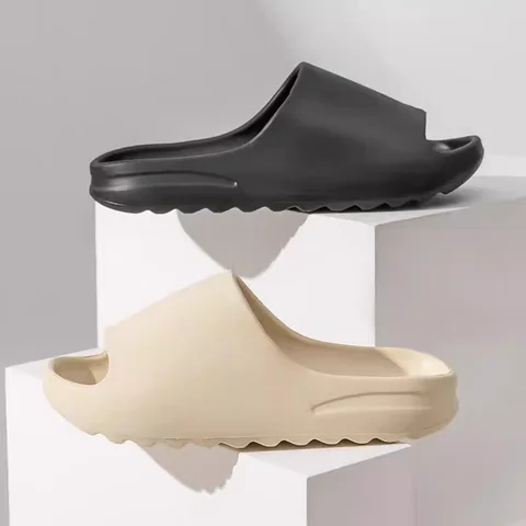 Zapatillas de moda para mujer, zapatillas planas ligeras de EVA para el baño, cómodas zapatillas de masaje para parejas, tobogán de interior, zapatos de ducha