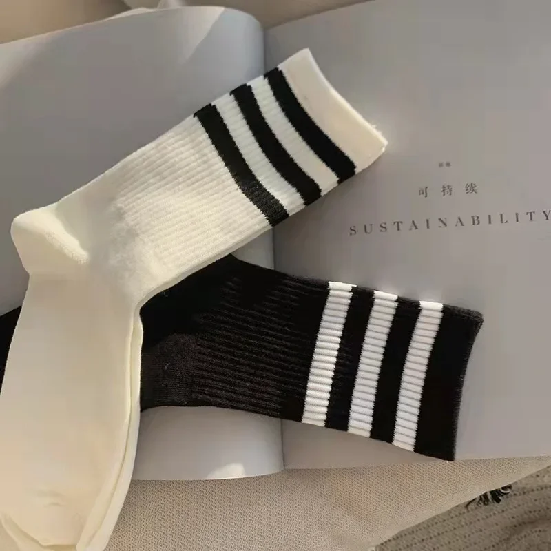Calcetines deportivos a rayas para primavera y otoño, calcetines de Skateboarding callejero para parejas, versión coreana, estilo universitario