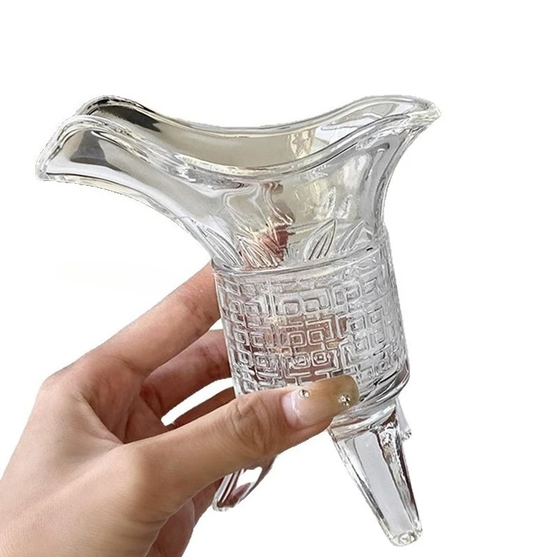 مضحك العتيقة تشين شي هوانغ فنجان الشاي كوب الجاز الإمبراطور القديم ثلاثة أرجل كوب كأس النبيذ الإبداعي الزجاج