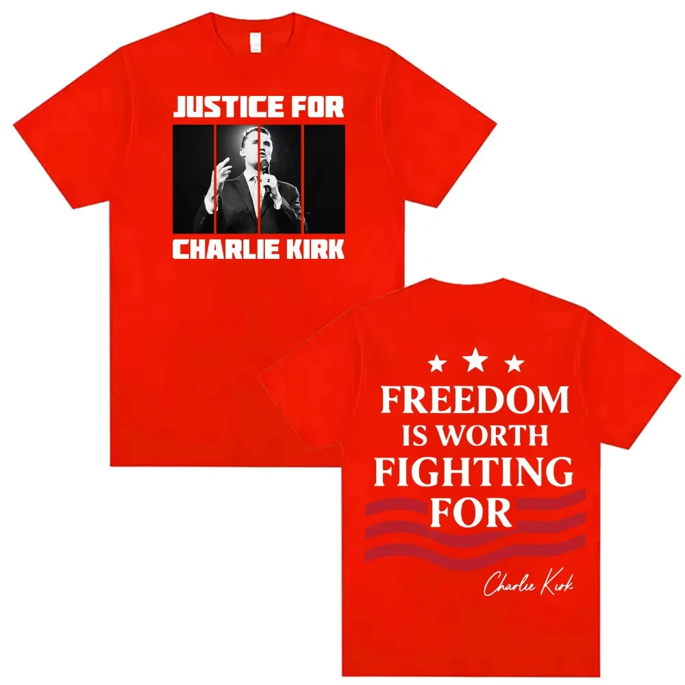 تي شيرت هاراجوكو كبير جدًا للرجال والنساء تشارلي كيرك العدالة والحرية يستحق القتال تي شيرت بنمط مزدوج الجوانب