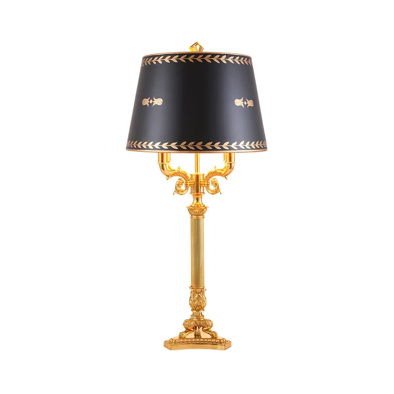 

European classical metal lampshade bedside table lamp French luxury antique living room bedroom brass table lamp