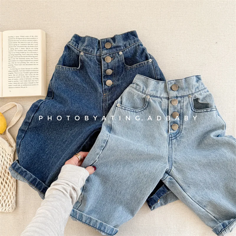 

Однотонные повседневные штаны для маленьких девочек, детские модные универсальные джинсы, осень 202, новые детские джинсовые брюки, свободные шаровары для мальчиков