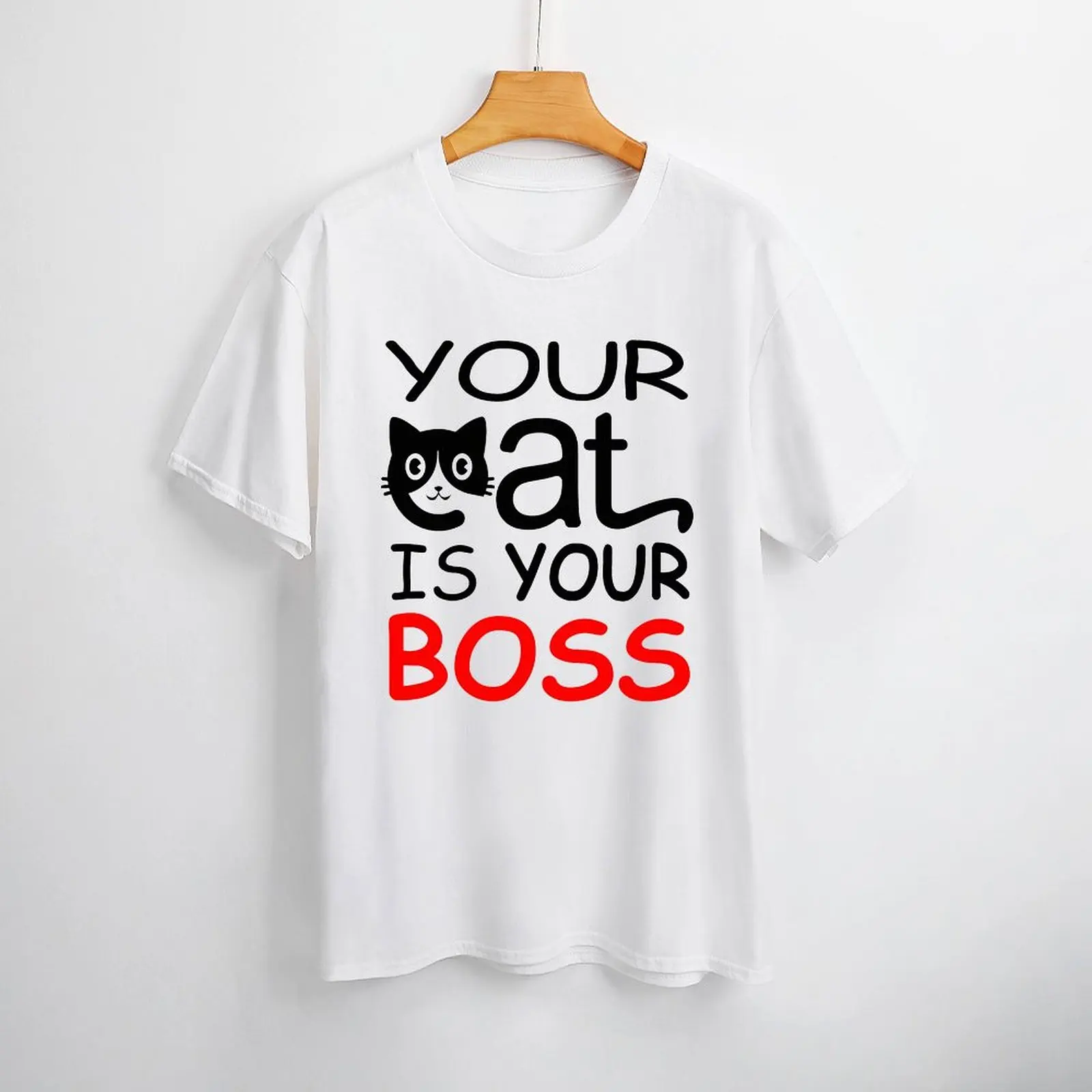 جولة الرقبة محب تي شيرت ، القط هو رئيسك ، الرياضة التي شيرت ، مضحك الطراعة ، السفر ، بيع