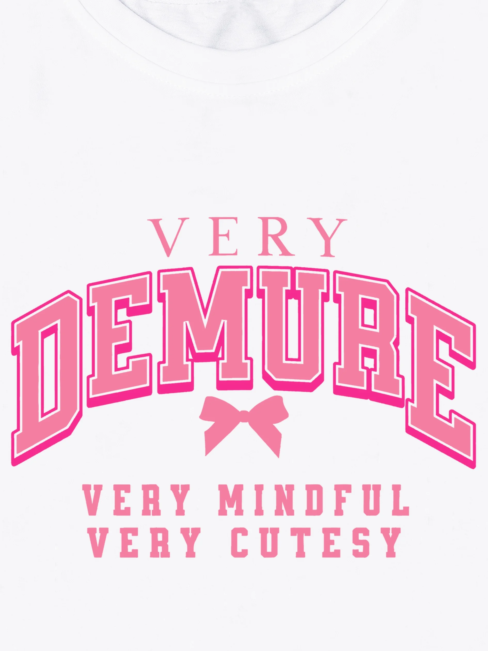 [Casual T-Shirt] White & Pink Casual Crew Neck T-Shirt | Women's Spring Summer Regular Fit Top, Very Demure Slogan Print