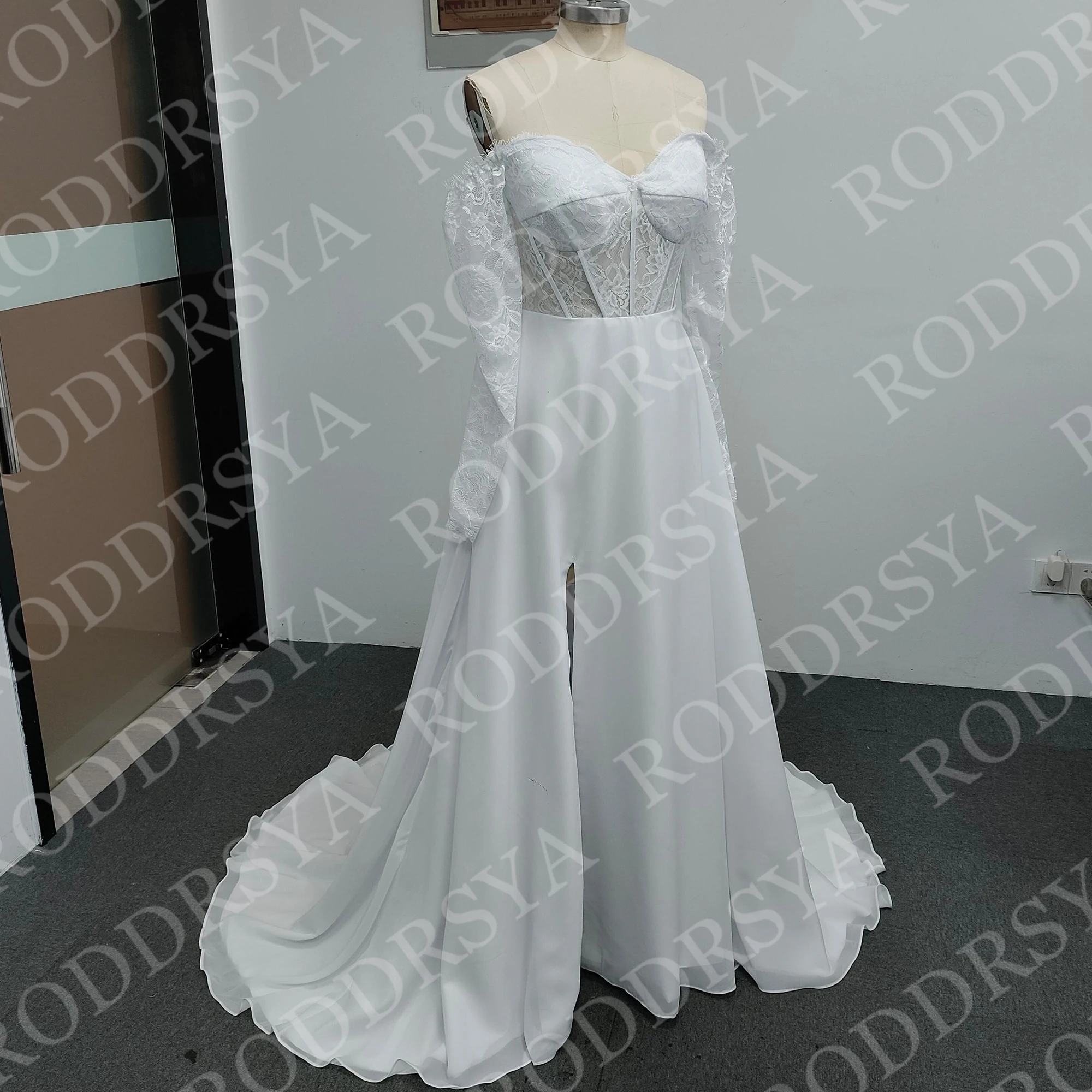 RODDRSYA Elegant Wedding Dresses Boho Woman Off Shoulder Lace Long Sleeves Split Bridal Dress Chiffon Customized Robe De Mariée