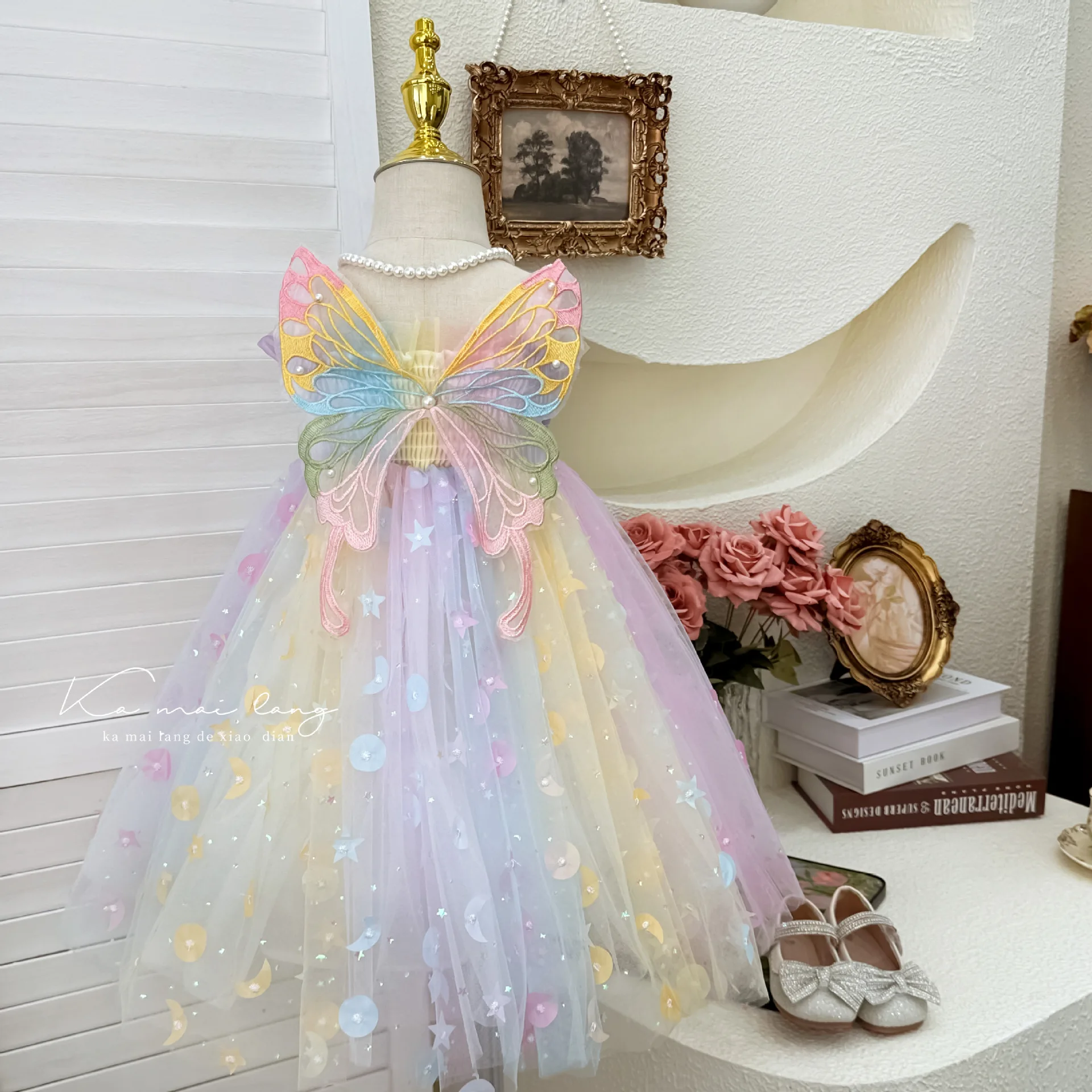 

Girls Dress 2024 Summer New Childrens Wear Butterfly Sequin Foreign Style Baby Girl Birthday Skirt Childrens Princess Dress