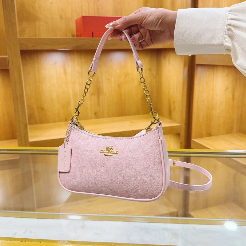 Classic Style Printed Chain, Elegant Small Clutch Bag, Versatile and Fashionable Crossbody Bag Design. Style: Yellow/Pink
