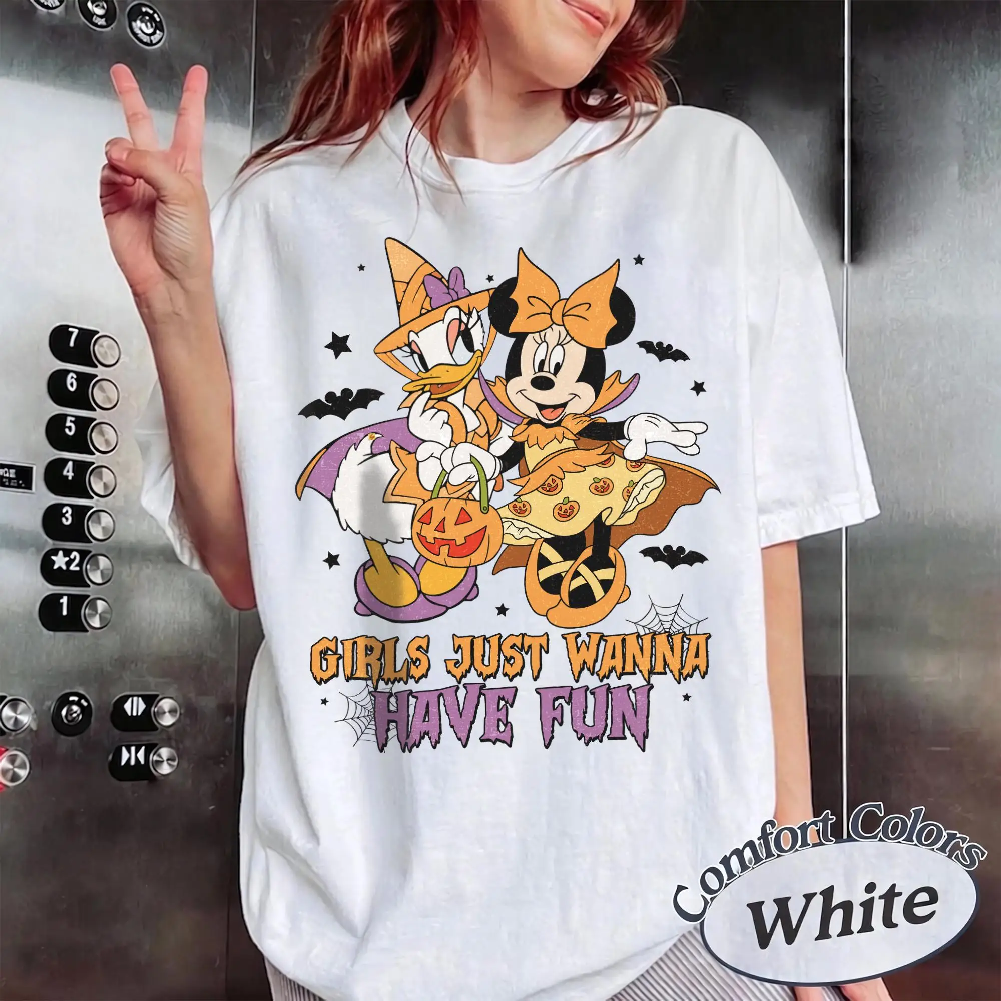 2026 new Round-neck short-sleeved Halloween witch girl cartoon pattern printed, gender-neutral holiday T-shirt