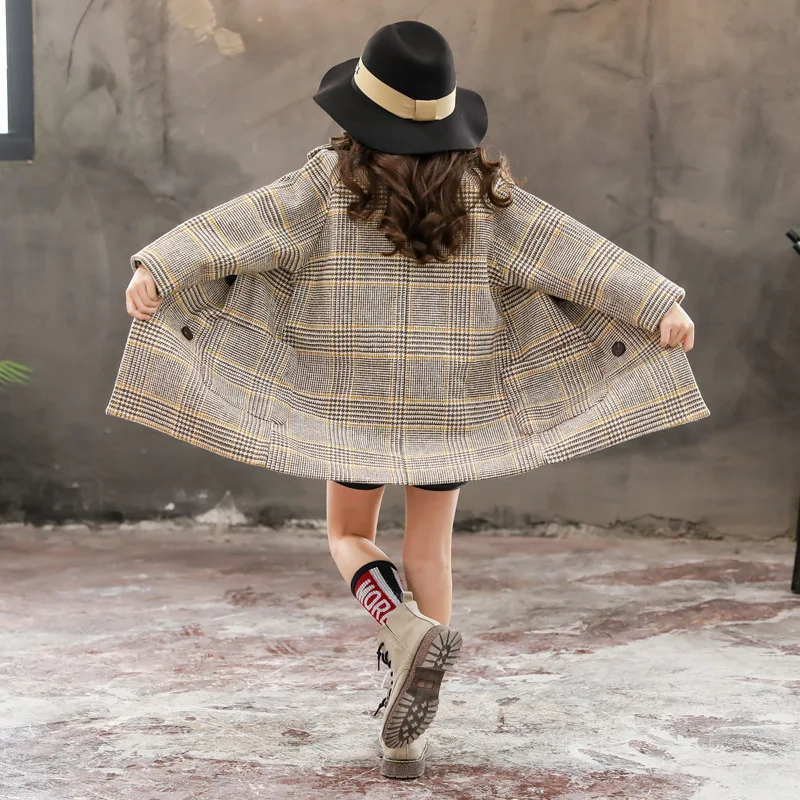 2024 Autumn and winter new children's medium long plaid coat 4-12 years old girl woolen coat large child style tweed coat