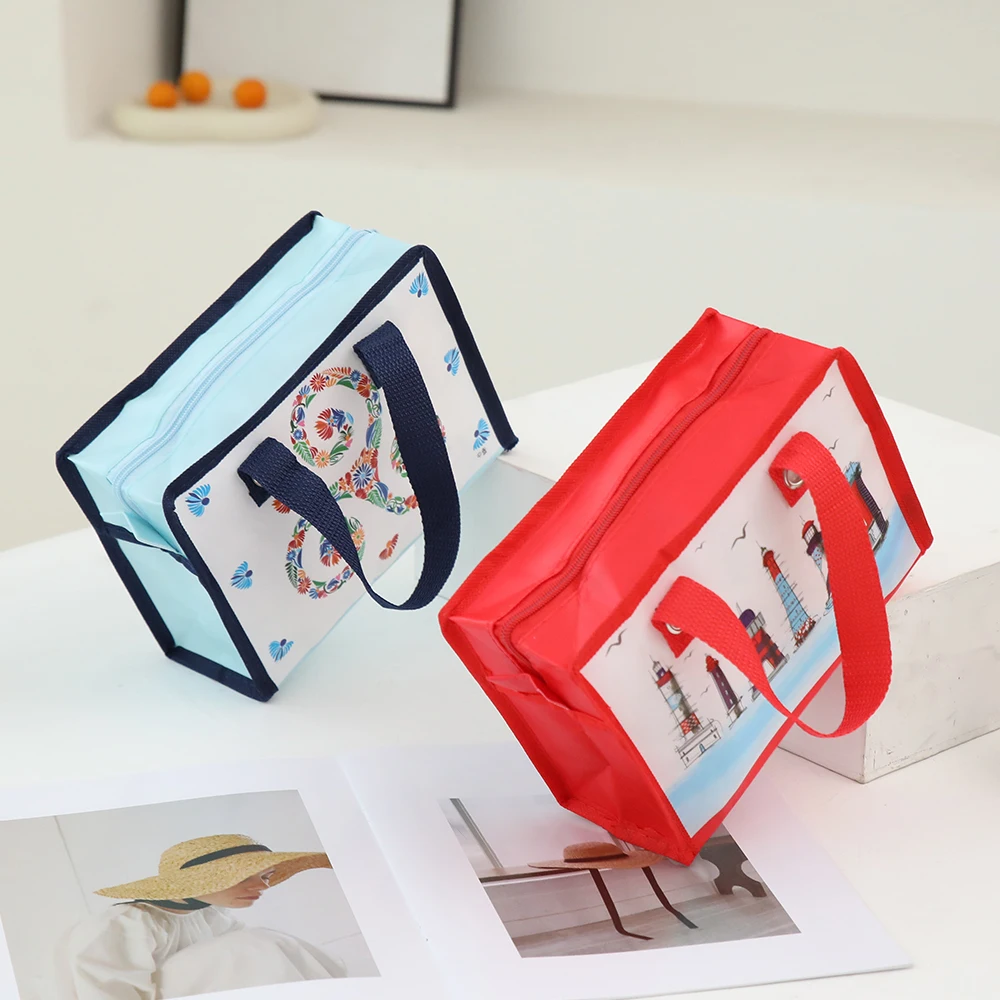Cute cartoon non-woven tote bag with hand gift bag environmental protection shopping bag mobile phone sundries storage bag