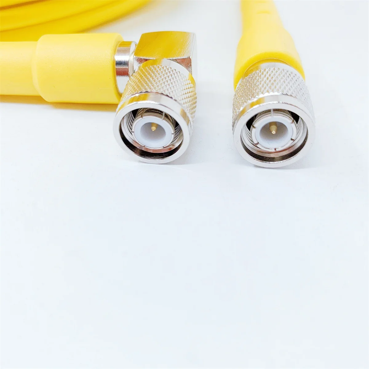 

кабель 58957 Подходит для кабеля порта Trimble TNC-TNC для 5700 5800 R5 R7 R8 R9 SPS855 SPS431 SPS356 SPS351 SPS461