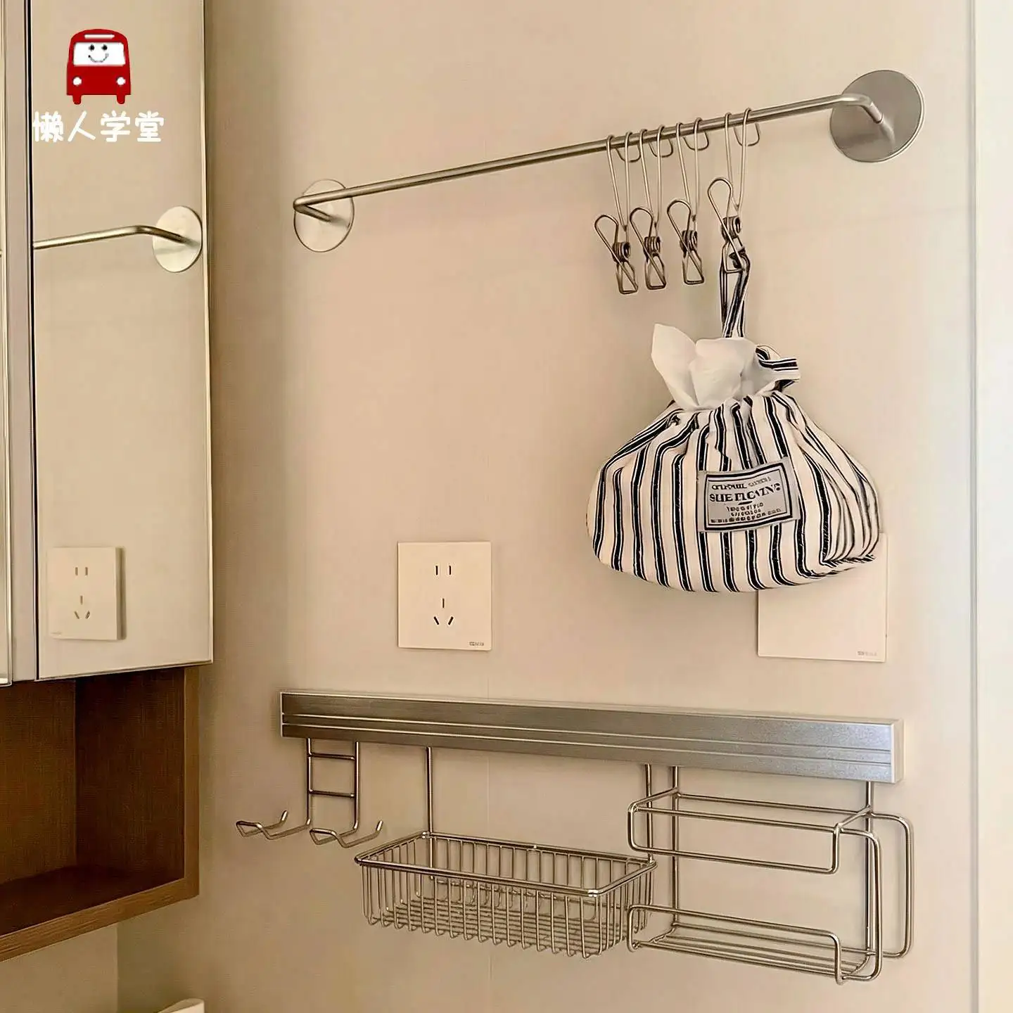 modern-style-stainless-steel-bathroom-storage-rack-wall-mounted-toiletry-organizer-comb-storage-bathroom-vanity-shelf
