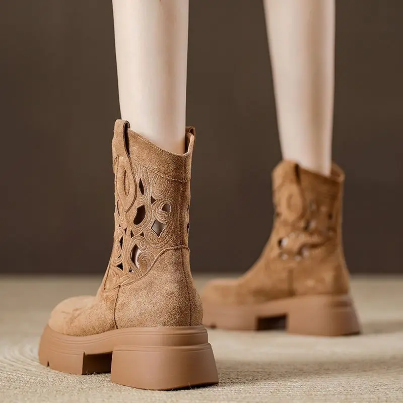 الصيف جولة تو منصة جوفاء منتصف العجل أحذية امرأة القوطية تأثيري 2025 شتاء جديد الجدة موضة نصف أحذية عالية للنساء #2